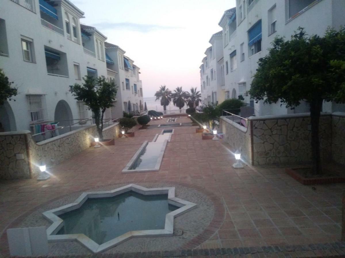 Solymar Apartment *